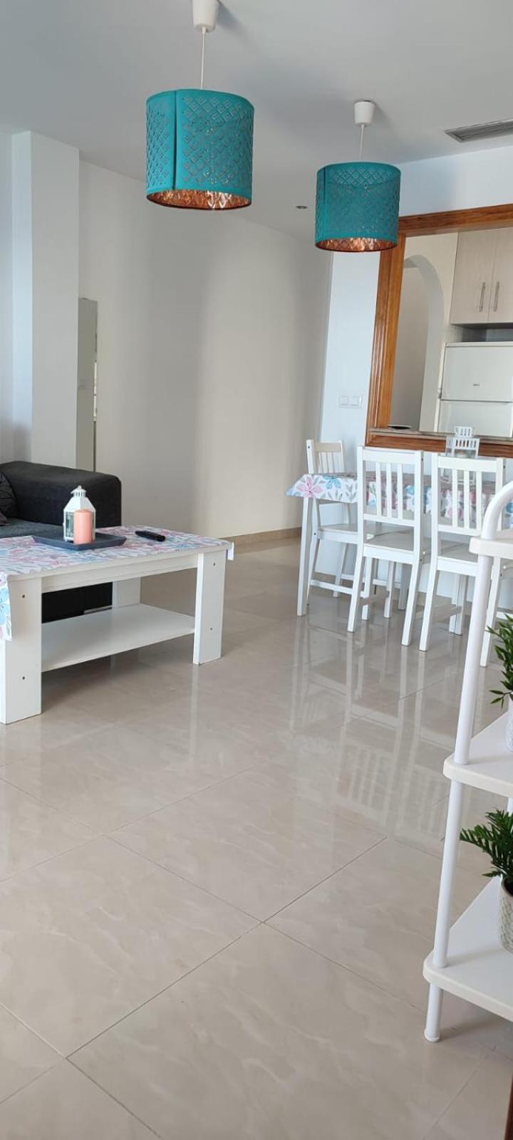 Duplex Castell De Ferro Apartment Ngoại thất bức ảnh